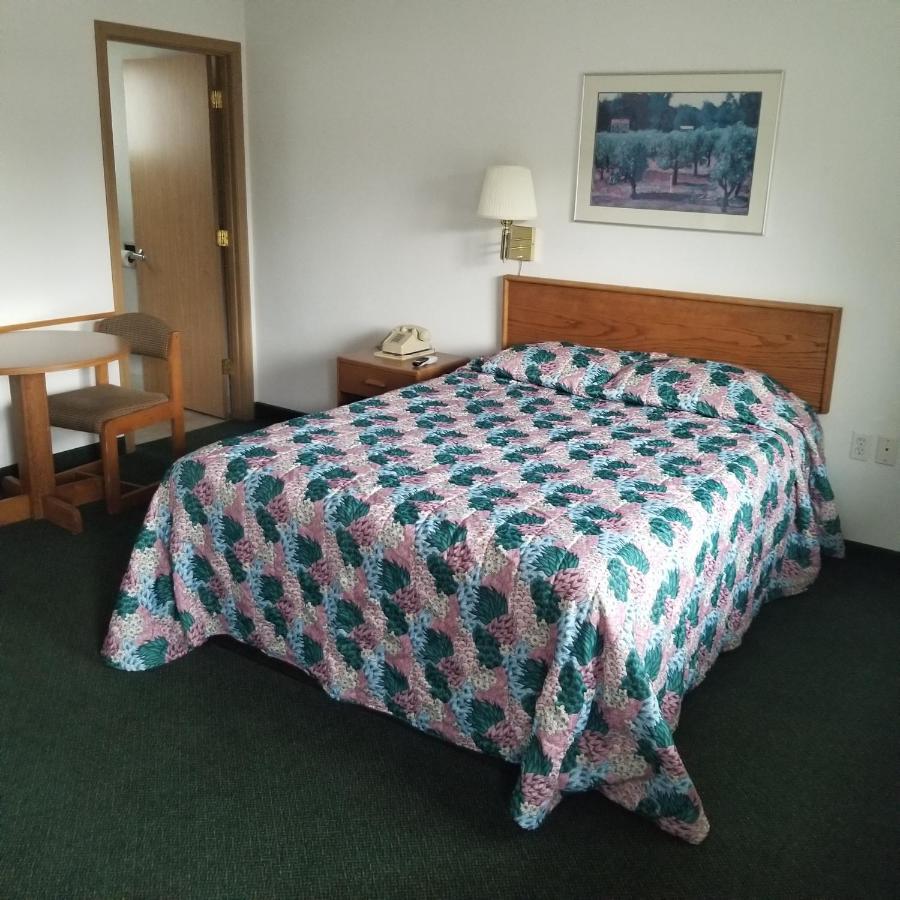 Budget 8 Motel 존 데이 외부 사진